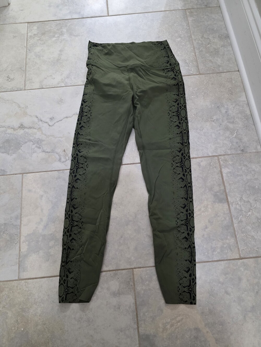 CNC Curves N Combatboots Green Snake NKD Leggings